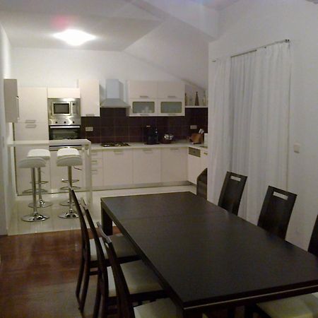 Apartments Milka تروغير الغرفة الصورة