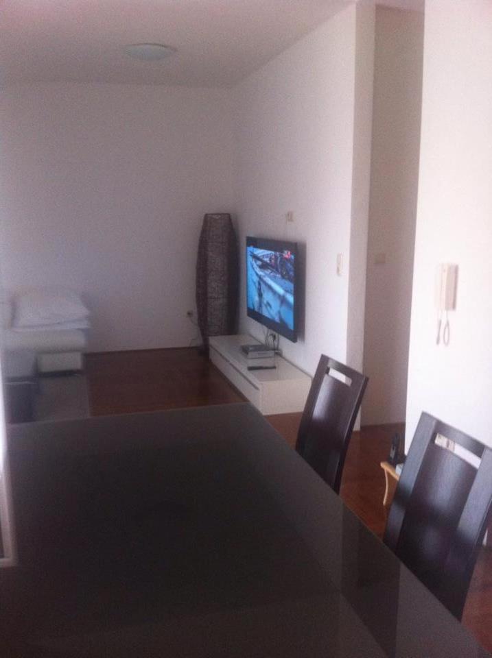 Apartments Milka تروغير الغرفة الصورة